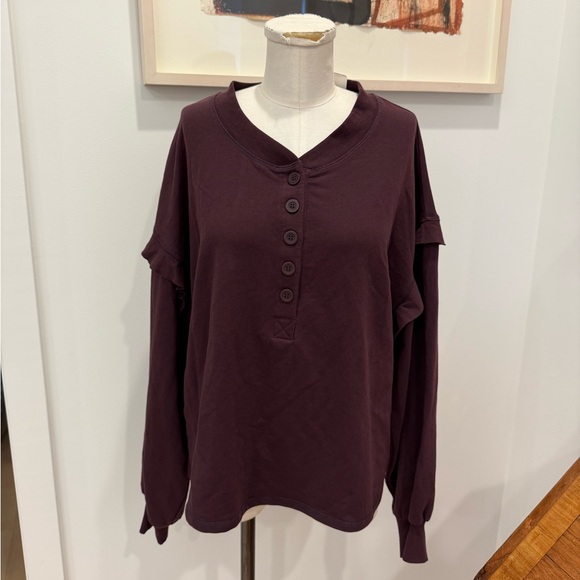 Sundays Henley Sweatshirt - Maroon